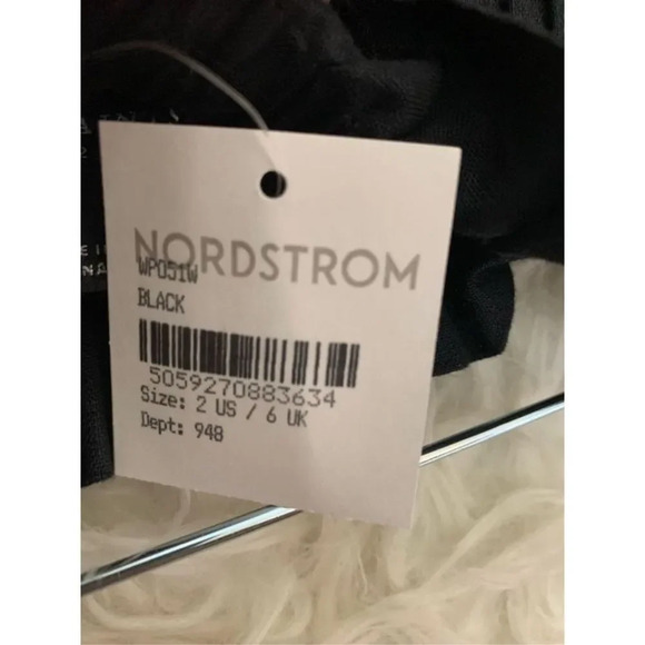 NWT Women’s All Saints Lily Linen Paperbag Shorts in Black Size 2 - Picture 6 of 9